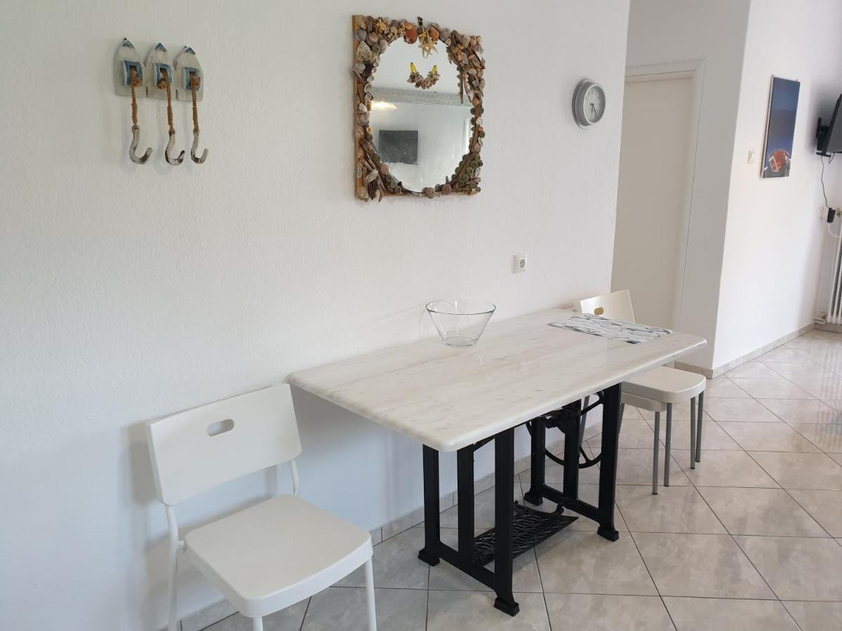 Villa Alexander Beach PalaiónTsiflíkion Екстериор снимка